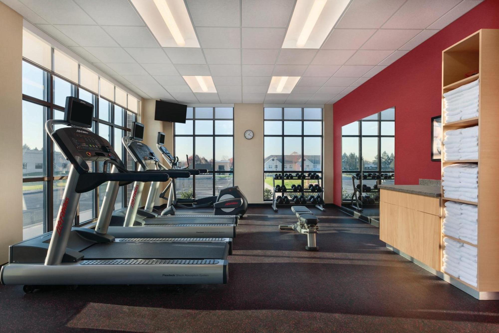 Towneplace Suites By Marriott Harrisburg West/Mechanicsburg Zewnętrze zdjęcie