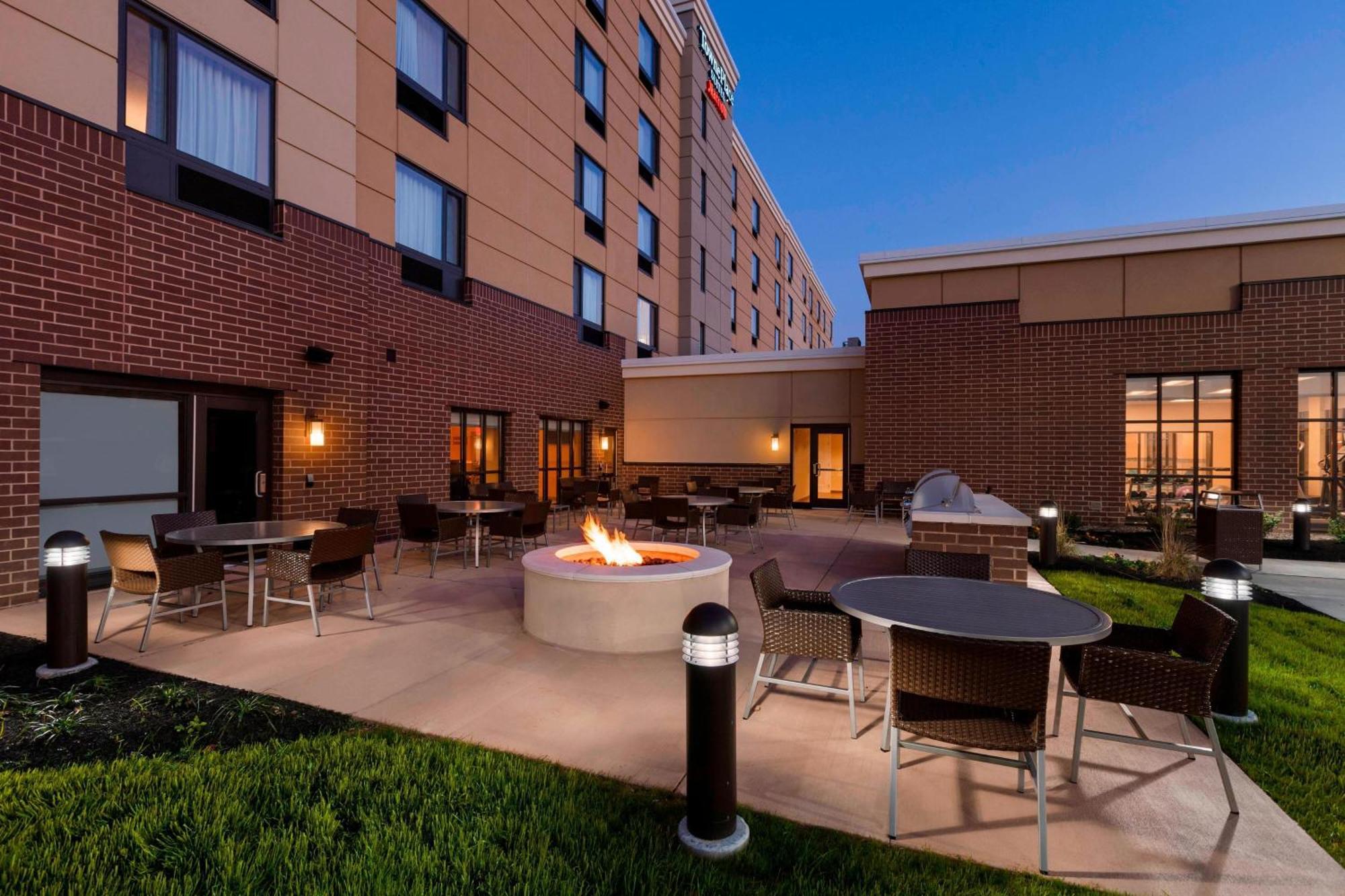 Towneplace Suites By Marriott Harrisburg West/Mechanicsburg Zewnętrze zdjęcie
